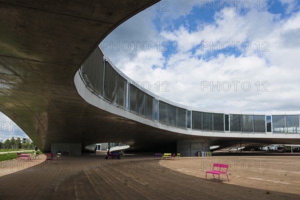 Rolex Learning Centre, SANAA architects, École polytechnique fédérale de Lausanne, EPFL, Lausanne,