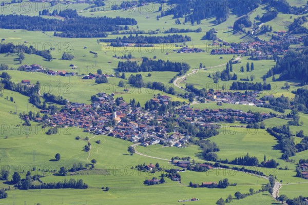 Panorama from Mittagberg, 1451m, into the Upper Illertal with the municipality of Rettenberg,