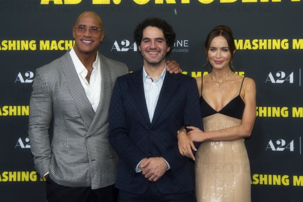 Dwayne Johnson, Emily Blunt and director Benny Safdie, THE SMASHING MACHINE, Red Carpet for the