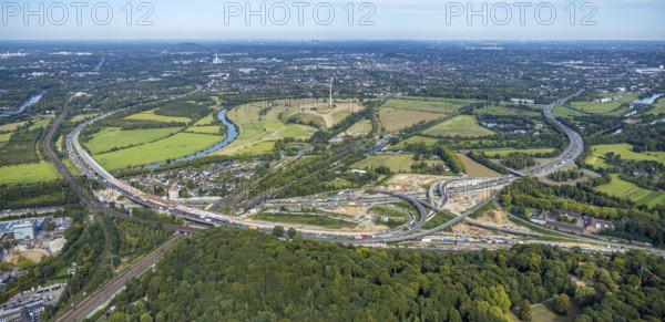 Aerial photo, panoramic photo of the Kaiserberg motorway junction with construction site, A40 and