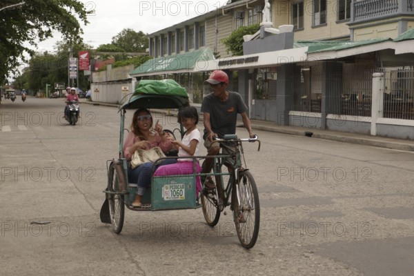 Bicycle city San Carlos, bicycle taxi, taxi, bicycle, public transport, mobility, service,
