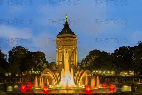 Water features at the water tower, water tower, blue hour, Kurpfalz, Mannheim, Baden-Württemberg,