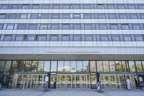 Main Building TU, Technical University, Straße des 17. Juni, Charlottenburg,