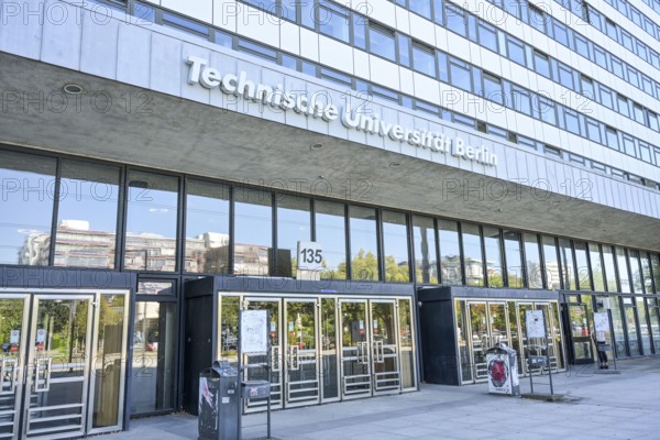 Main Building TU, Technical University, Straße des 17. Juni, Charlottenburg,