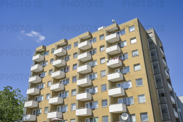 Residential building, prefabricated building, balconies, Olbersstraße, Charlottenburg,