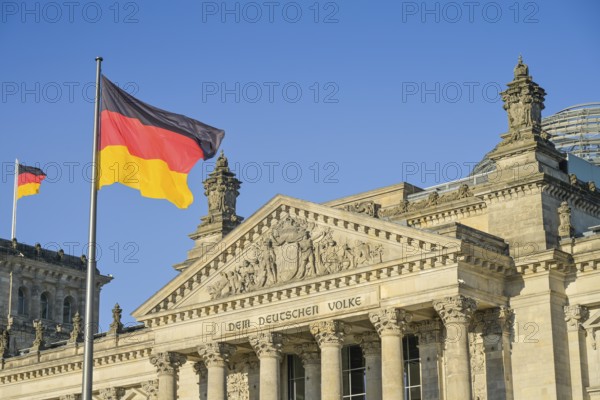 National flag, Black Red Gold, Reichstag building, Inscription, To the German people, Centre,