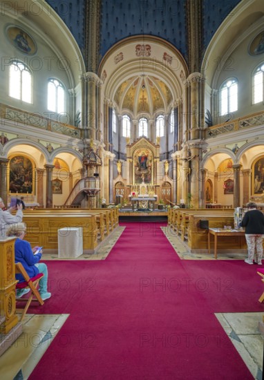 Church of the Assumption of the Virgin Mary in neo-Byzantine style, interior, spa town in the