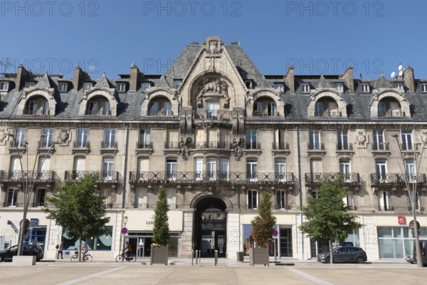 Historic buildings, Place de Hôtel de Ville, Town Hall Square, Rathausplatz, Charleville-Mézières,