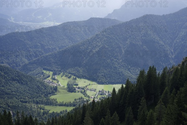 Mountain panorama seen from the Laber, Ammergau Alps, Ammergau, Oberammergau, mountains, Alps,