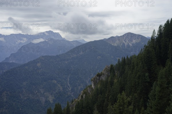 Mountain panorama seen from the Laber, Ammergau Alps, Ammergau, Oberammergau, mountains, Alps,