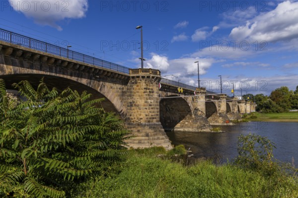 Marienbrücken in Dresden, an important transport link between the old town and the new town. Two