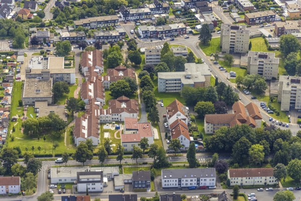 Aerial view, Hermann-Görlitz-Seniorenzentrum and AWO Kindergarten in Bergkamen, Ruhr area, North