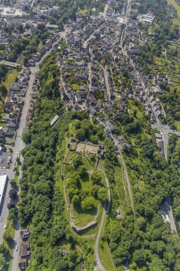 Aerial view, castle ruins Arnsberg, Arnsberg, Sauerland, North Rhine-Westphalia, Germany, castle,