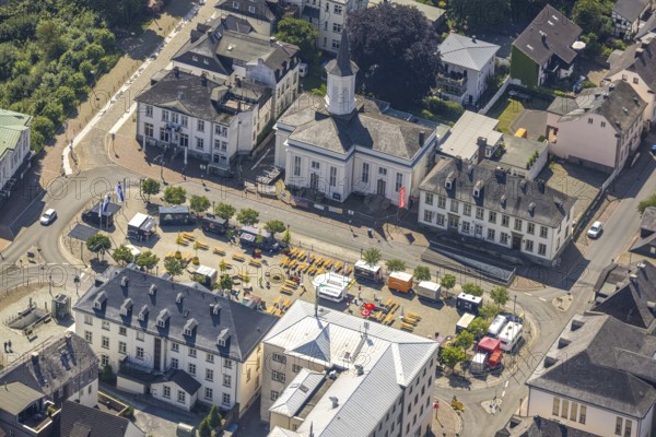 Aerial view, Gastronomy at Neumarkt with beer tables and beer cart, Church of the Resurrection,