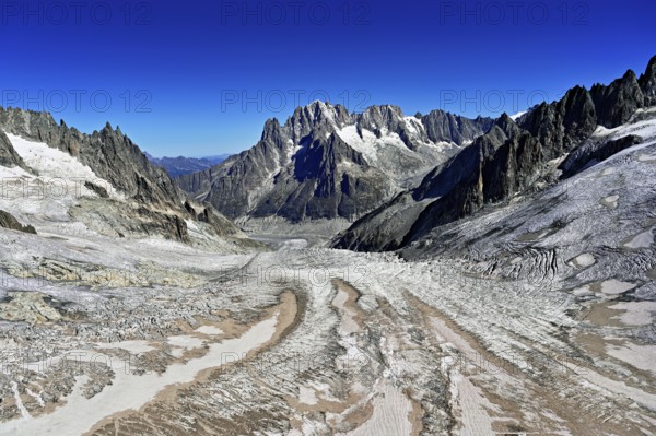 View from the Télécabine Panorama Mont-Blanc of the mountains Aiguille Vert, Les Droites, Les