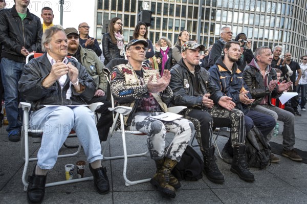 DEU Germany Germany Berlin Monday demonstration on Potsdamer Platz, as an alternative during the
