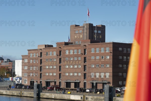 Harbor, Baltic Sea, Kiel Fjord, shipping traffic, wharf, pier, Sartori Berger Speicher, red brick