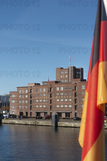 Harbor, Baltic Sea, Kiel Fjord, shipping traffic, wharf, pier, Sartori Berger Speicher, red brick