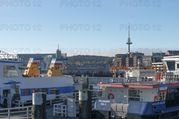 Port, Baltic Sea, Kiel Fjord, shipping traffic, regular ferry service, city view,