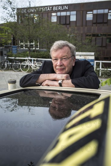 DEU Germany Germany Berlin The Russian writer Viktor Jeroferev, who has a Samuel Fischer fellowship