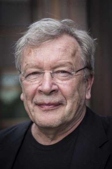 DEU Germany Germany Berlin The Russian writer Viktor Jeroferev, who has a Samuel Fischer fellowship