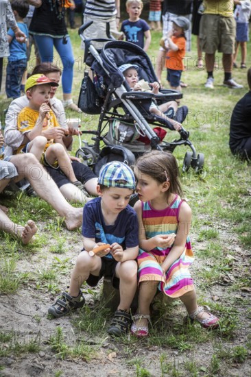 DEU Germany Germany Berlin Summer party at the Northwest daycare center on Prager Platz. Children