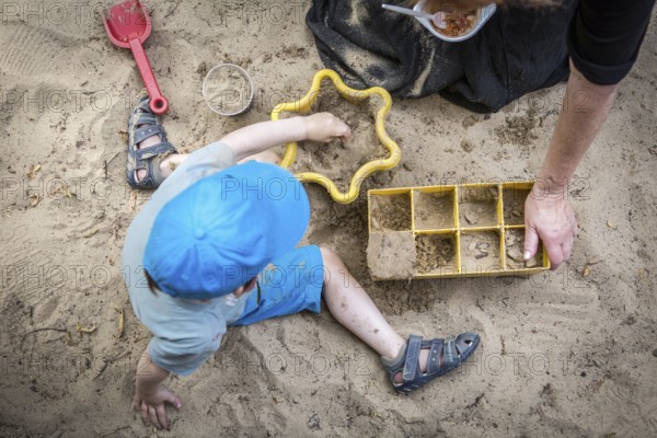 DEU Germany Germany Berlin Summer party at the Northwest daycare center on Prager Platz. Sandbox