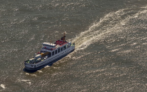 Ferry Frisia V between Harlingersiel and Norderney, Wadden Sea, aerial view, Norderney, North Sea,