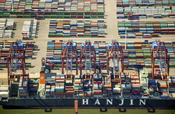 Hanjin container ship, container loading, container gantry cranes, container cranes, container