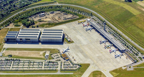 Apron with Airbus aircraft and tower, Finkenwerder Airport, Finkenwerder Airport, Hamburg, Free and