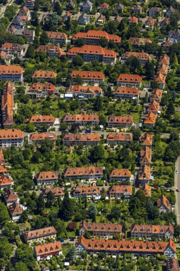 Residential streets in the forest lake neighbourhood on Schwarzwaldstrasse, Freiburg im Breisgau,