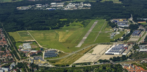 Freiburg Airport, EDTF ICAO-Code, Flugplatz Freiburg Breisgau GmbH, Freiburg im Breisgau, Breisgau,