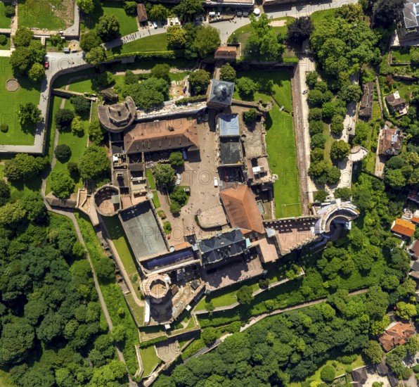 Heidelberg Castle, Heidelberg Castle, Heidelberg Castle Ruins, vertical photography, Heidelberg,