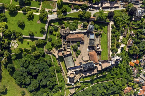 Heidelberg Castle, Heidelberg Castle, Heidelberg Castle Ruins, vertical photography, Heidelberg,