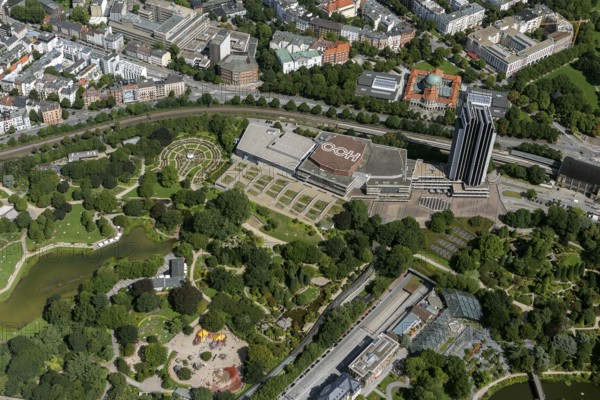 Congress Centrum Hamburg, Planten un Blomen from CCH, The Radison-SAS Hotel - Hamburg's highest