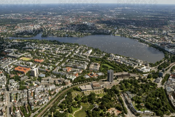 Congress Centrum Hamburg, Planten un Blomen from CCH, The Radison-SAS Hotel - Hamburg's highest