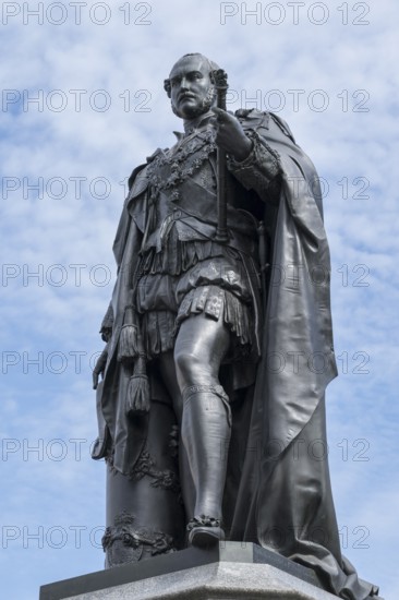 Albert, Prince of Saxony, Coburg and Gotha, statue, memorial, marketplace, Coburg, Upper Franconia,