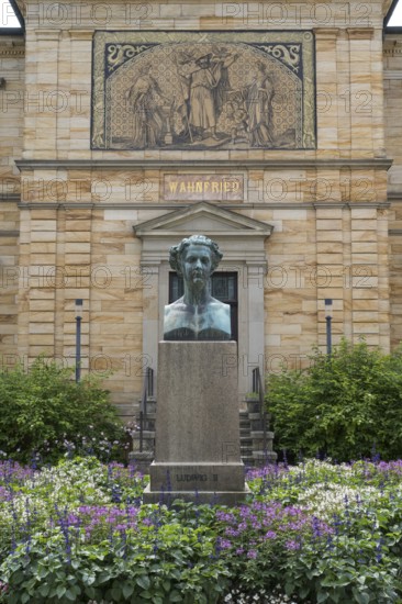 Wahnfried House, Richard Wagner Museum, in front of Ludwig II, Bust, Bayreuth, Upper Franconia,