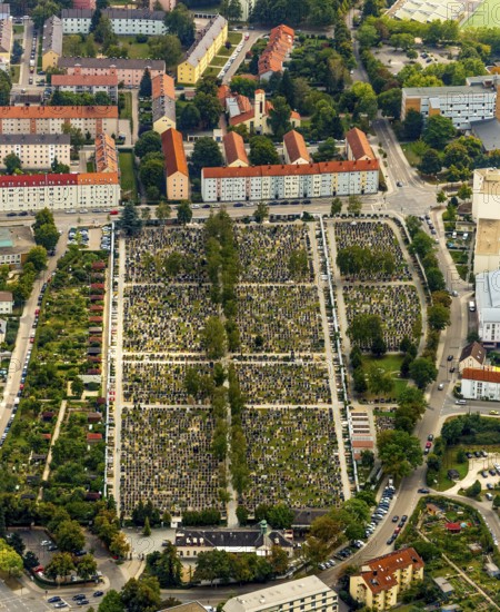 Cemetery Regensburg, Upper Catholic Cemetery Regensburg, row graves, military graves, Regensburg,