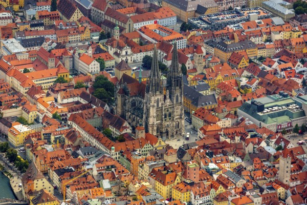 Regensburg Cathedral on Cathedral Square, Cathedral Church of St Peter, Regensburg, independent