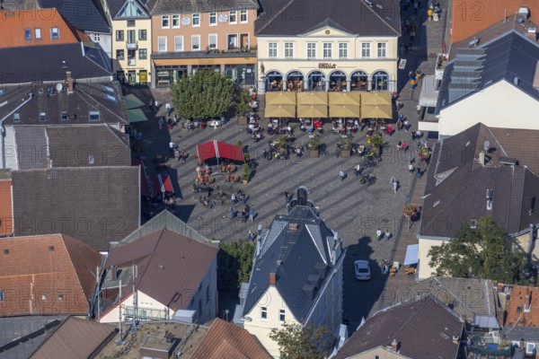 Aerial view, market square, Café Extrablatt Unna, outdoor catering, Unna, Ruhr area, North