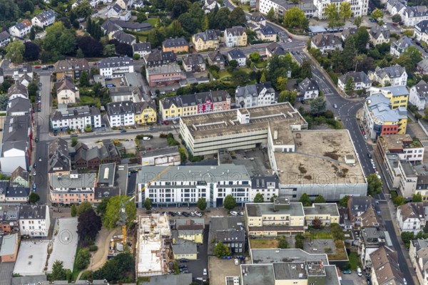 Aerial view, remodelling Friedrichstraße, Hertie ruin, planned demolition, Velbert, Ruhr area,