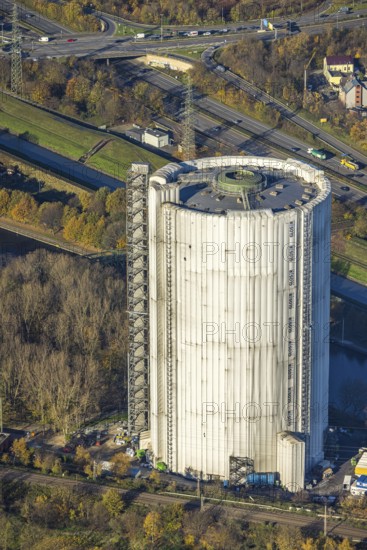 Aerial photo, gasometer renovation, covered gasometer, CentrO Ferris wheel, Buschhausen,