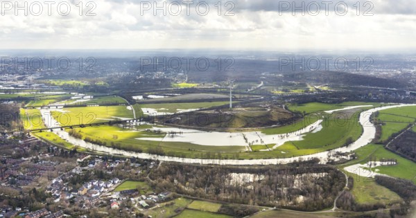 Aerial view, Styrumer Ruhrbogen, landfill Kolkerhofweg, city triangle Duisburg-Oberhausen-Mülheim,