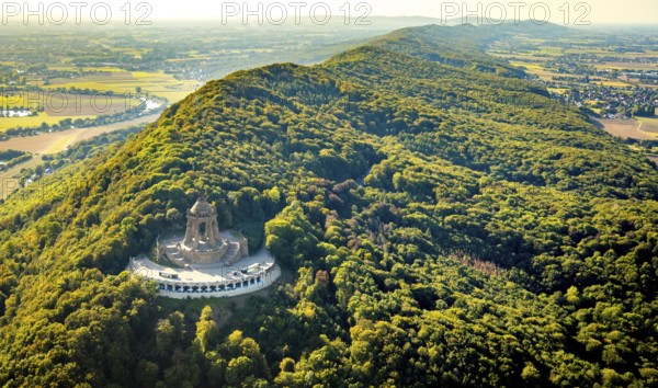 Aerial photograph, Kaiser Wilhelm Monument, Barkhausen, Porta Westfalica, OWL, Ostwestfalen-Lippe,