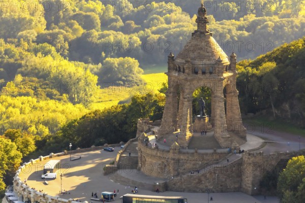 Aerial photograph, Kaiser Wilhelm Monument, Barkhausen, Porta Westfalica, OWL, Ostwestfalen-Lippe,