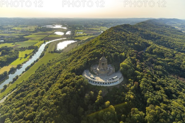 Aerial photograph, Kaiser Wilhelm Monument, Barkhausen, Porta Westfalica, OWL, Ostwestfalen-Lippe,