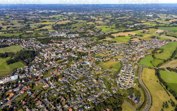 Aerial view, local view Neuenkirchen, Rietberg, OWL, Ostwestfalen-Lippe, East Westphalia, North