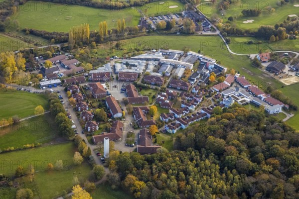 Aerial view, senior citizens' centre Das Dorf - Wohnen im Alter, Saarn - Süd, Mülheim an der Ruhr,