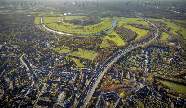 Aerial view, Styrumer Ruhrbogen, Ruhrwiesen, landfill Kolkerhofweg, city triangle